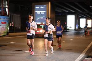 BIB: 2333, 1412, 1648, 2017
                            <button type="button" onclick="openModal(18733903)" class="btn btn-primary btn-sm float-right btn-popup" data-toggle="modal" data-target=".modal-high-quality">
                        <i class="fas fa-shopping-cart"></i> Add to Cart
                    </button>
                                            <button type="button" onclick="isThisMe(18733903, true)" class="btn btn-success btn-sm float-right btn-popup btn-isme hidden" data-toggle="tooltip" data-placement="bottom" title="นี่คือรูปของคุณใช่ไหม คลิกที่นี่เพื่อเอาเข้าอัลบั้ม">
                        <i class="fas fa-plus"></i> Add to album
                    </button>
                    <button type="button" onclick="isThisMe(18733903, false)" class="btn btn-warning btn-sm float-right btn-popup btn-isnotme hidden">
                        <i class="fas fa-ban"></i> Remove from album
                    </button>